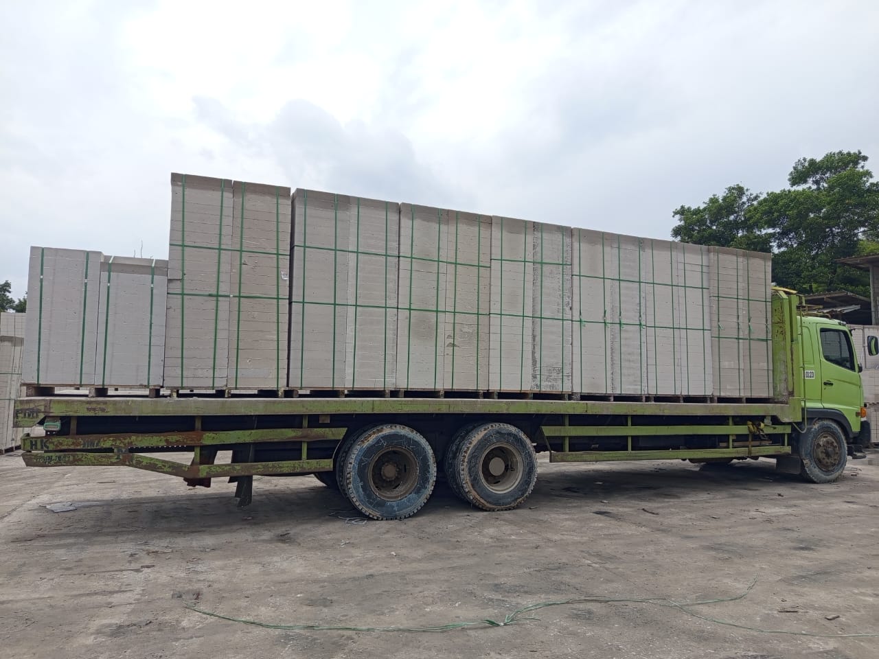 Pengiriman material Bata Ringan 10x20x60 cm